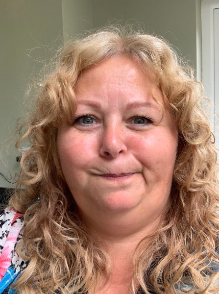 FEF3345A-ABF2-460F-ABA2-7CBB45FD3AE8